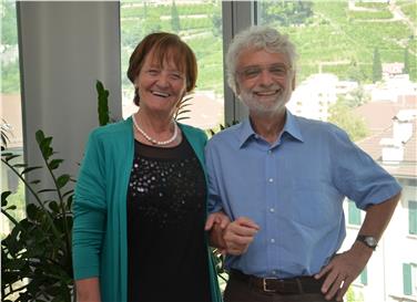 L'assessora Martha Stocker e Karl Tragust