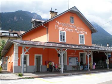 Sarà risanata e ammodernata la stazione a valle della funicolare della Mendola