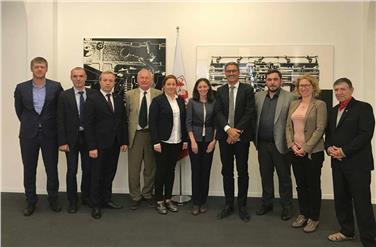 Il presidente Kompatscher con la delegazione della Gagauzia - Foto: EURAC