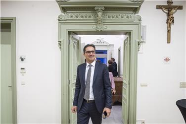 Euregio ed EUSALP per l'Europa del futuro: il presidente Kompatscher nella sede comune del GECT a Bruxelles (Foto USP/Wiktor Dabkowski)