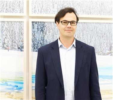 Il nuovo direttore della Ripartizione innovazione, ricerca e università, Vito Zingerle (Foto USP)