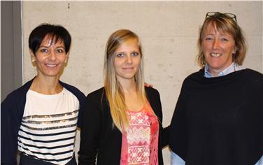 Esempi concreti di sinergia fra volontariato e lavoro sociale professionale: Daniela Erhard, Nicole Schwarz e Paola Tasser (Foto USP/ep)