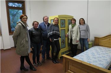 L'assessora Martha Stocker nel corso del sopralluogo all'ex caserma "Schenoni" di Bressanone Foto: USP