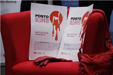 Nel corso della conferenza stampa è stata presentata l'iniziativa “Posto occupato” avviata nel 2013. Nell’ambito dell’iniziativa viene lasciato un posto libero a teatro, nell’autobus ed a scuola per ricordare le donne c