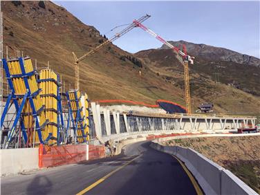 La nuova galleria protegge un tratto stradale interessato più volte in passato da eventi valanghivi (FOTO: USP))