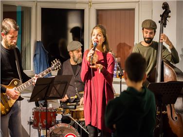 Il pop-jazz degli “Tschässpartie” ha accompagnato la serata del Museo di scienze naturali (Foto: Foto Manuela Tessari)