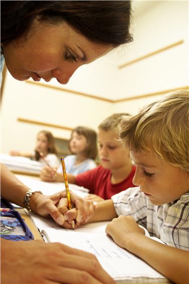 Più contratti a tempo indeterminato per gli insegnanti (Foto USP)
