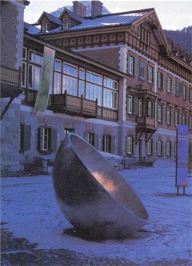 L’associazione Kassianeum prosegue per altri 9 anni gestione ostello della gioventù al centro culturale Euregio Grand Hotel a Dobbiaco