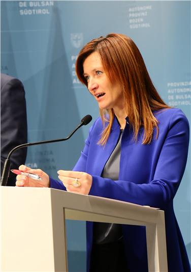 Sigrun Falkensteiner dal 1° marzo è a capo della Direzione provinciale Scuole primarie e secondarie di primo e secondo grado in lingua tedesca Foto: USP/Peter Natter