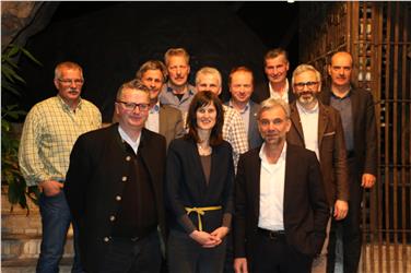 L'incontro di Laimburg fra Schuler e i rappresentanti del settore lattiero-caseario (Foto USP)