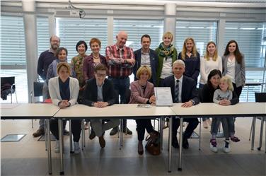 La visita dell'assessora Deeg alla Ripartizione lavoro La visita dell'assessora Deeg alla Ripartizione lavoro - Foto: USP/U. Griesser