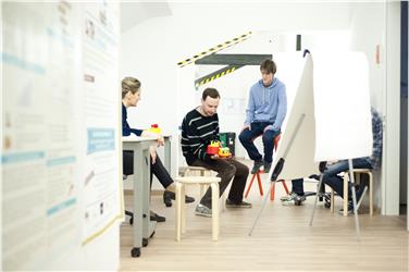 Alcuni ricercatori al lavoro. Foto: USP/Unibz Luca Meneghel